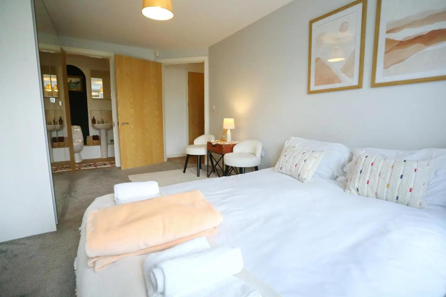 Pass The Keys New Modern, Central Jewellery Quarter Apartment Birmingham Bagian luar foto